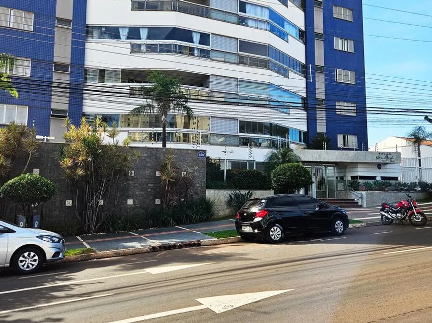 Apartamento para Venda em Campo Grande, Jardim dos Estados, 4 dormitórios, 3 suítes, 2 banheiros, 2