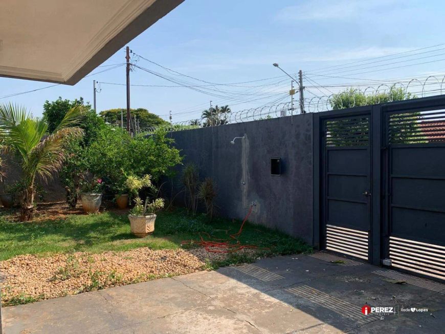 Cassa Térrea no Bairro Jardim Flamboyant