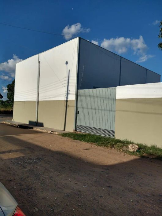 Imóvel para venda tem 162 metros quadrados em Residencial Estrela Park - Campo Grande - MS