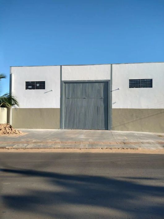 Imóvel para venda tem 162 metros quadrados em Residencial Estrela Park - Campo Grande - MS