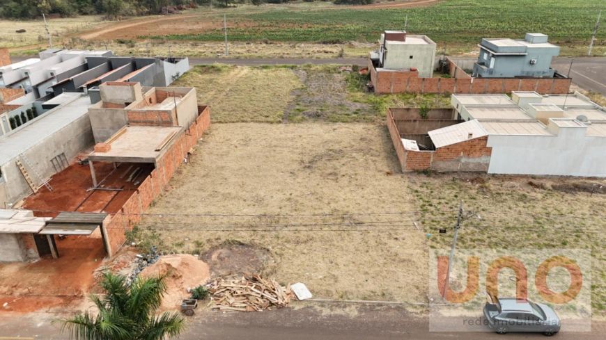 Terreno no Residencial Bela Laguna em Campo Grande com quase 800 metros quadrados para venda