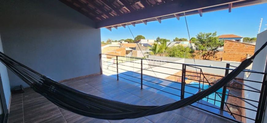 Impecável casa à venda em Campo Grande-MS, Jardim Tijuca: 3 quartos, 2 suítes, 1 sala, 2 vagas, 152m