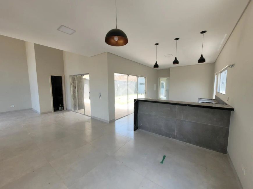 CASA COM 3 SUÍTES NO VILAS BOAS
