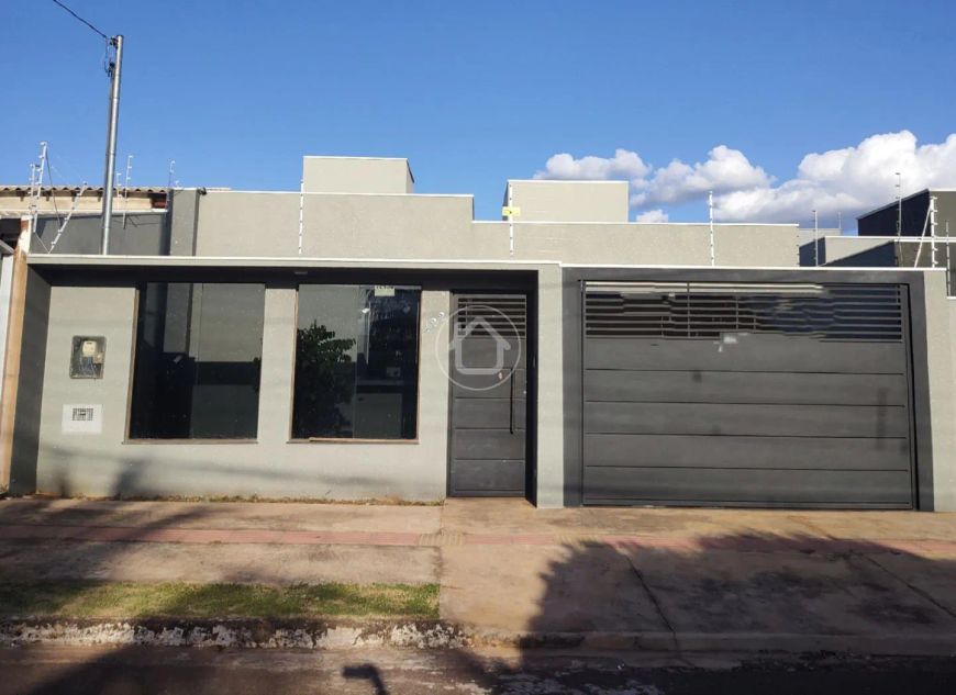 CASA COM 03 DORMITÓRIOS NO PORTAL DO PANAMÁ