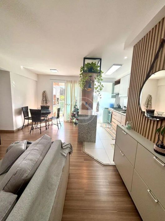 APARTAMENTO COM 3 DORMITORIOS