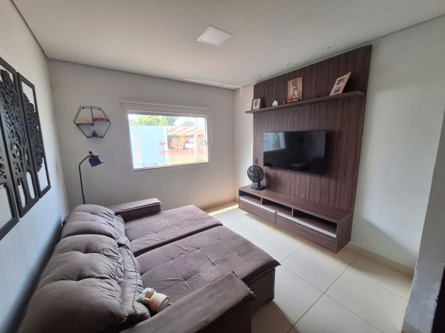 Térrea para venda tem 160 metros quadrados com 4 quartos em Panorama - Campo Grande - MS