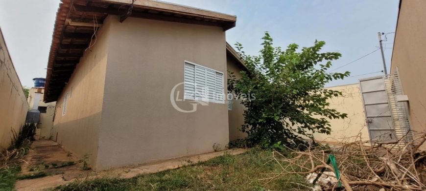 Imperdível: Casa à venda em Campo Grande-MS, Parque dos Novos Estados, 4 quartos, 2 suítes, 2 salas,