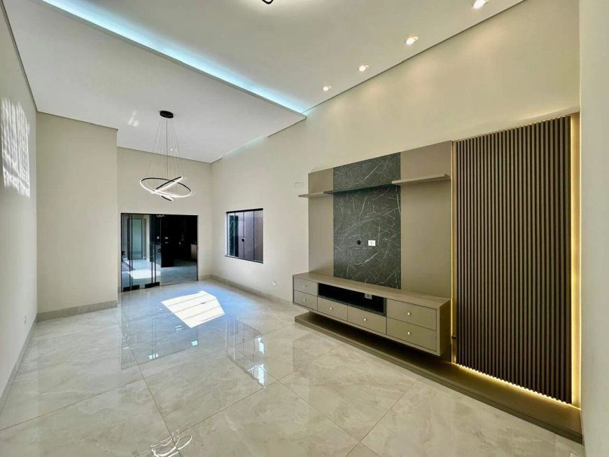 Excelente casa alto padrão no Carandá Bosque