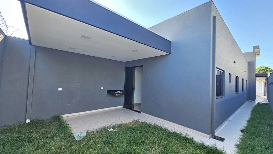 *Lindo imóvel novo a venda com 03 quartos sendo 01 suíte no bairro Jockey Club.*