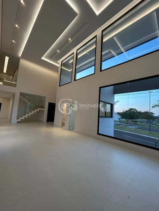 Imperdível: Casa de luxo em condomínio à venda em Campo Grande-MS, Residencial Damha III - 4 quartos