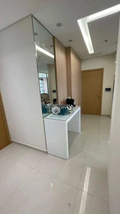 Sala Comercial em Edifício The Place com Armários Planejados