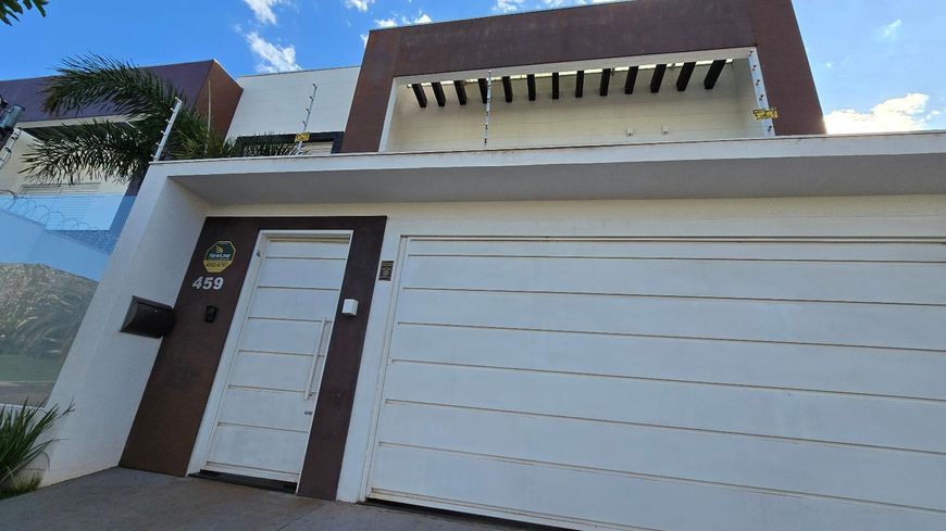 SOBRADO 3 SUÍTES perto do Pão de Açúcar