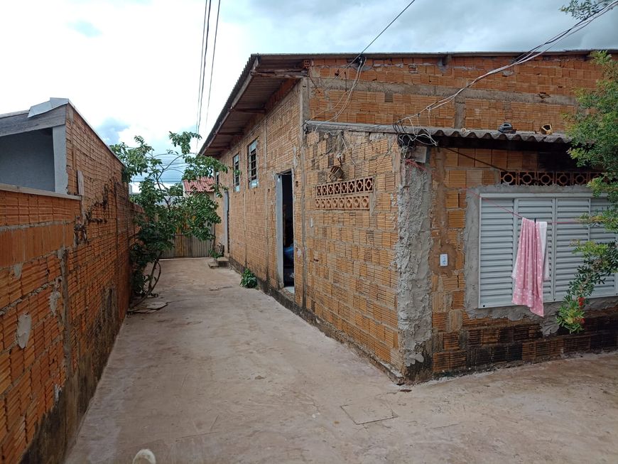 Galpão/Depósito/Armazém para venda com 205 metros quadrados com 2 quartos