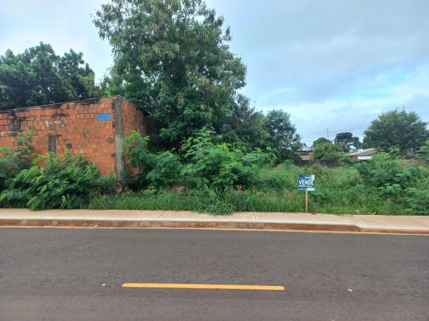 Terreno para venda com 360 metros quadrados em Nova Lima - Campo Grande - MS