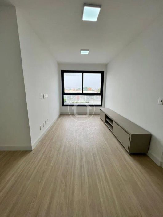 APARTAMENTO 02 QUARTOS SENDO 01 SUITE