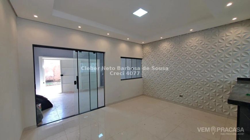 2 Dormitórios sendo uma suíte e espaço aos fundos