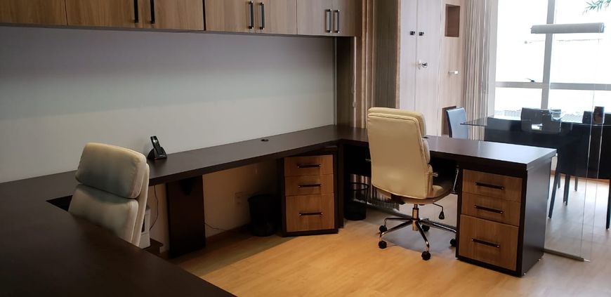 VENDA SALA COMERCIAL (17T) - CENTRO EMPRESARIAL PARQUE BRASILIA - SIG SUL.