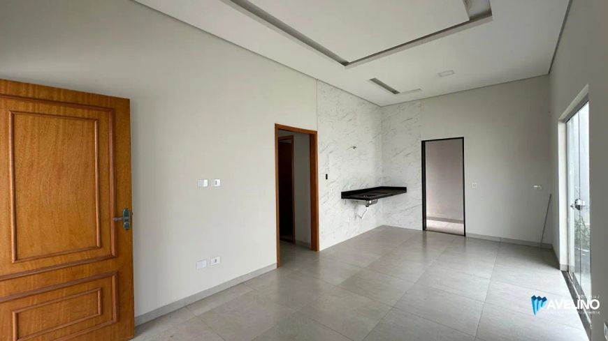 Excelente Casa à Venda - Novos Estados