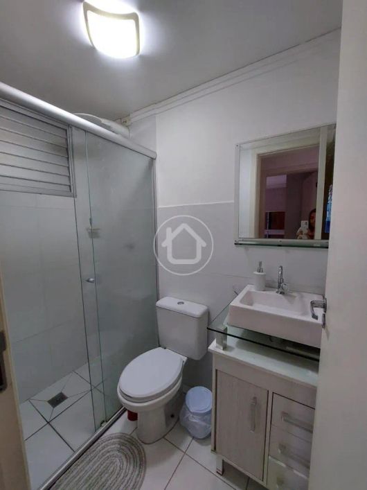 APARTAMENTO 02 QUARTO SENDO 01 SUITE