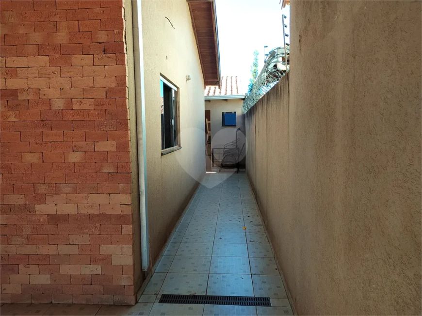 Casa com 2 quartos à venda em Núcleo Habitacional Buriti - MS