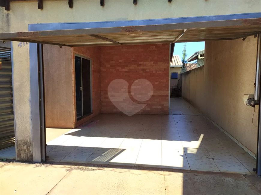 Casa com 2 quartos à venda em Núcleo Habitacional Buriti - MS