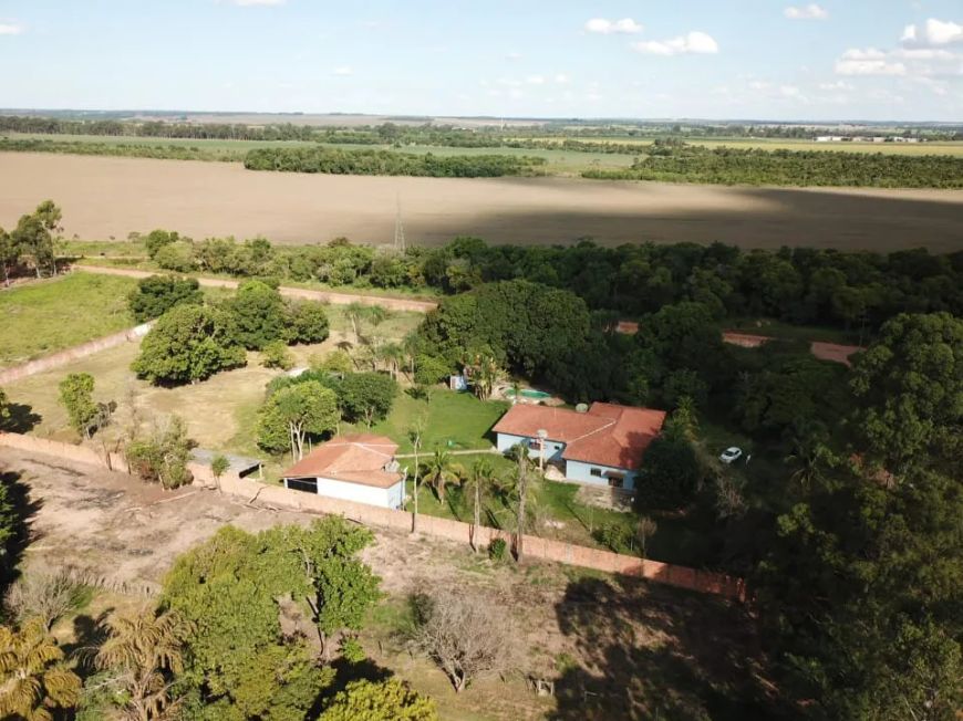 Chácara à Venda 2 Hectares R$ 1.800.000,00 a 16 km do Centro de Campo Grande