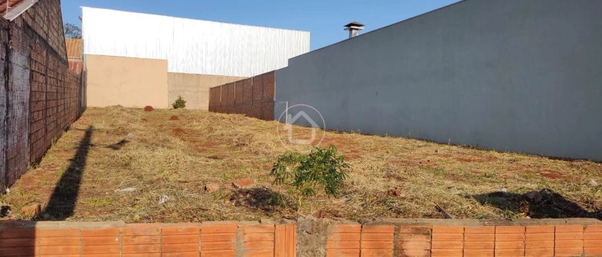 TERRENO AMPLO NO MONTE CASTELO
