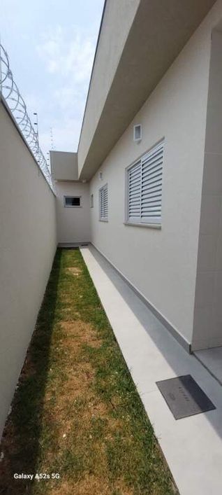 Casa Térrea à venda, 3 quartos, Parque Residencial Rita Vieira - Campo Grande/MS