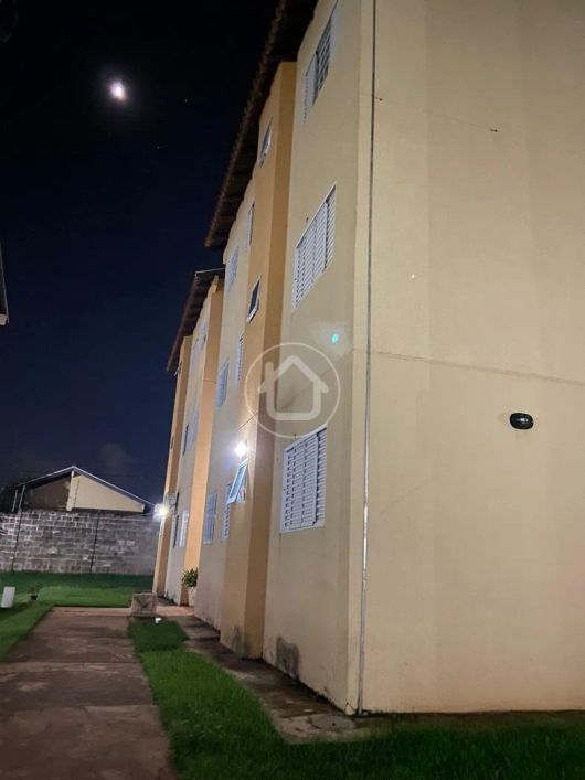 APARTAMENTO NO CENTENARIO RECÉM REFORMADO