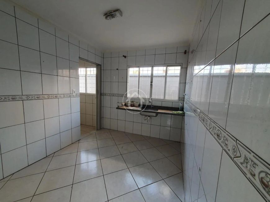 APARTAMENTO 3 DORMITÓRIOS - ILHA DE CAPRI