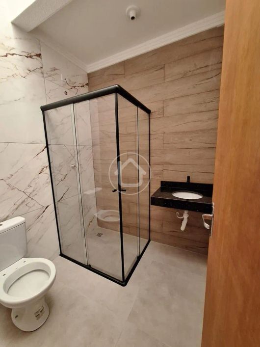CASA NOVA COM ACABAMENTO IMPECAVEL