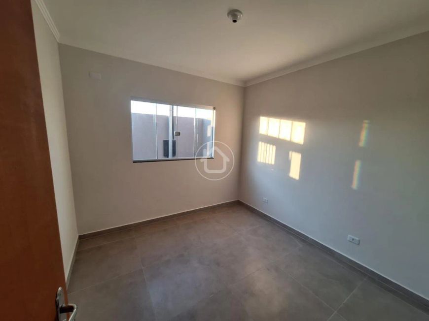 CASA NOVA COM ACABAMENTO IMPECAVEL
