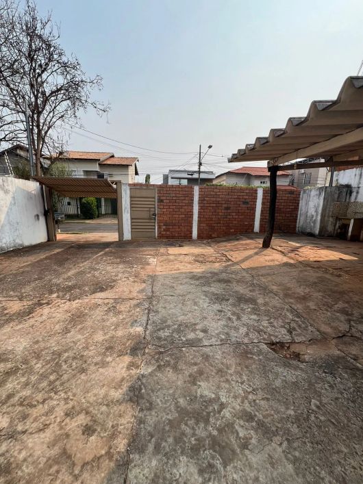 Terreno amplo no Carandá Bosque
