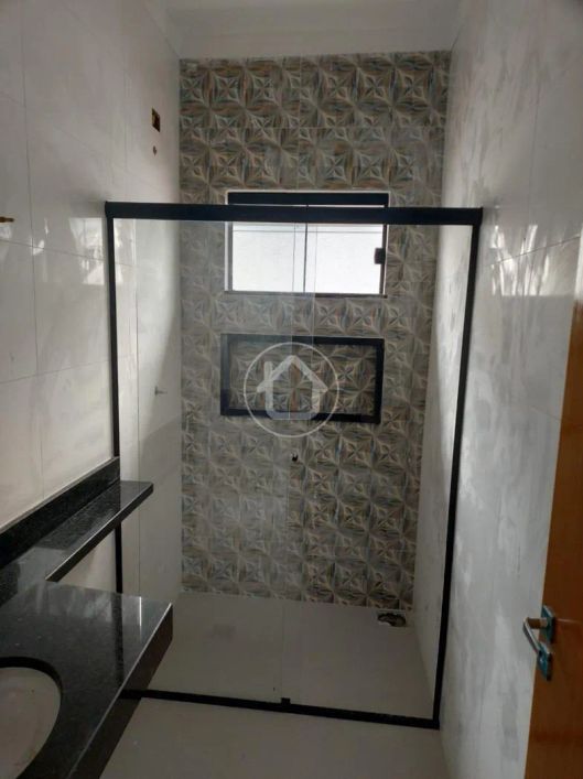 CASA COM 3 QUARTOS SENDO 1 SUITE VILAS BOAS