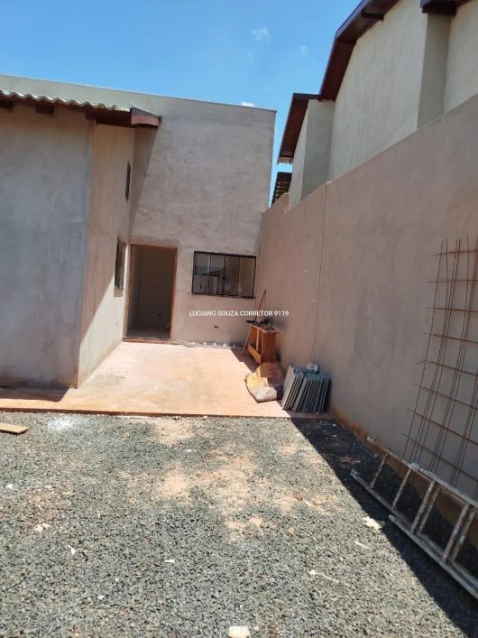 Casa com 3 Suítes - Parque Água Limpa