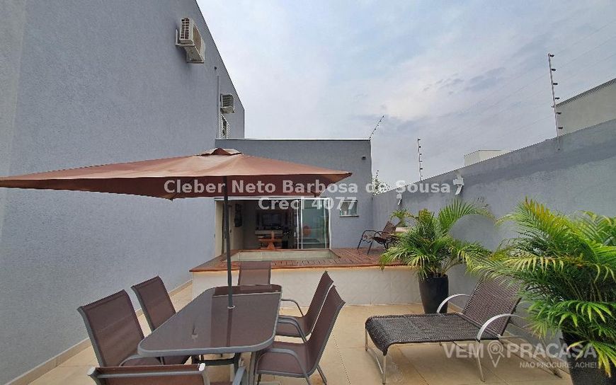 3 DORMITÓRIOS, ÁREA GOURMET E PISCINA