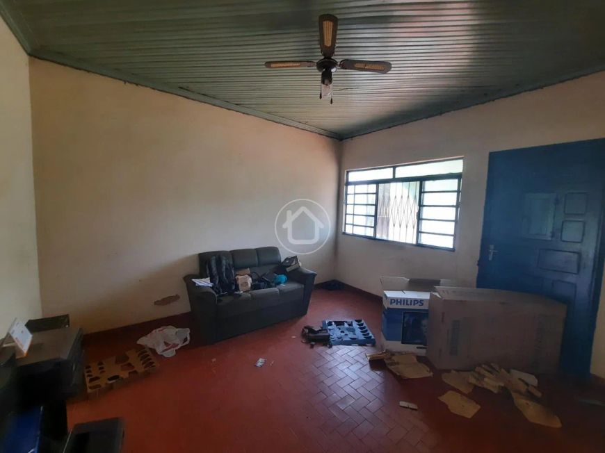 CASA COM 02 QUARTOS - TAVEIRÓPOLIS