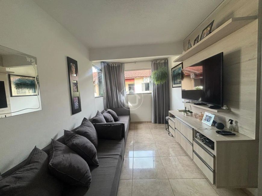APARTAMENTO 02 QUARTOS - RESIDENCIAL TUPINAMBAS