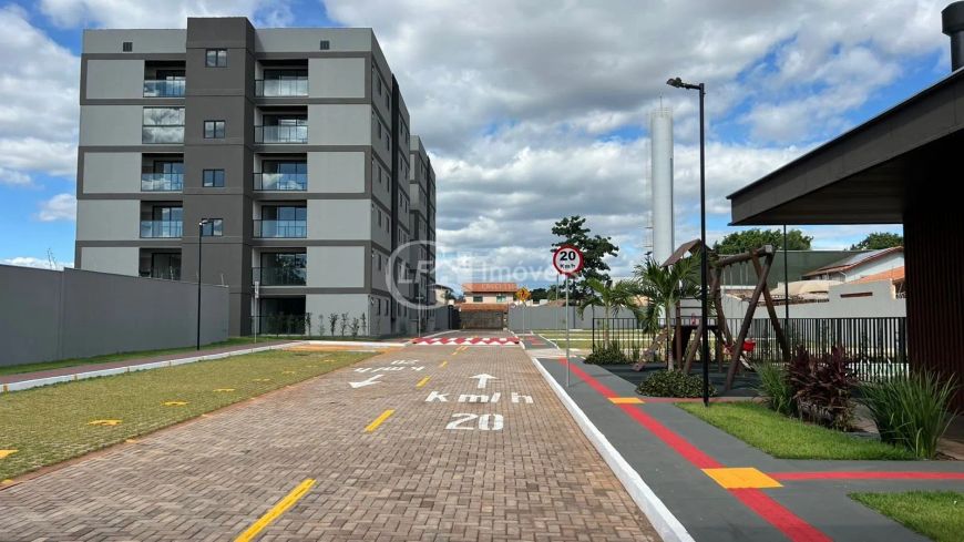 Apartamento à venda em Campo Grande-MS, bairro Tiradentes: 2 quartos, 1 suíte, 1 sala, 2 banheiros,