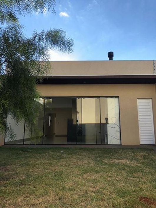 Campo Grande - Casa Padrão - Vila Carvalho