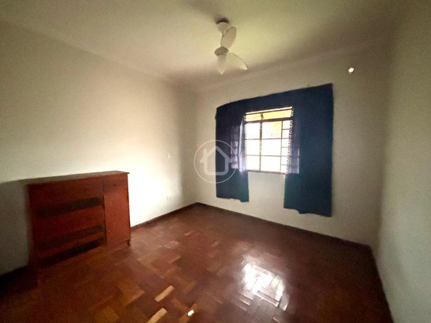 OPORTUNIDADE CASA COM 04 QUARTOS - SÃO FRANCISCO