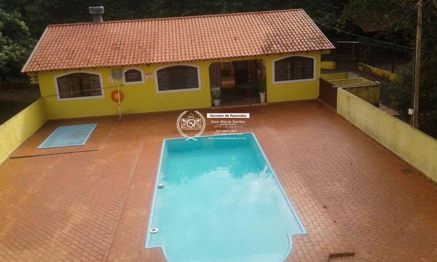 Área -20.000m²- P/ Empreendimentos- Próx. Estádio de futebol Moreninhas