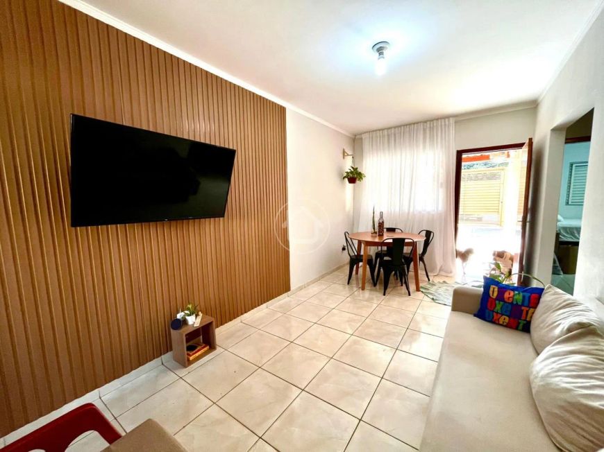 CASA TÉRREA BEM LOCALIZADO NO RITA VIEIRA