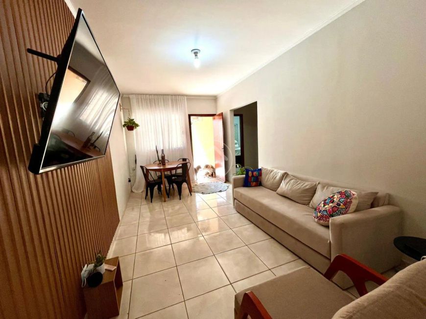 CASA TÉRREA BEM LOCALIZADO NO RITA VIEIRA