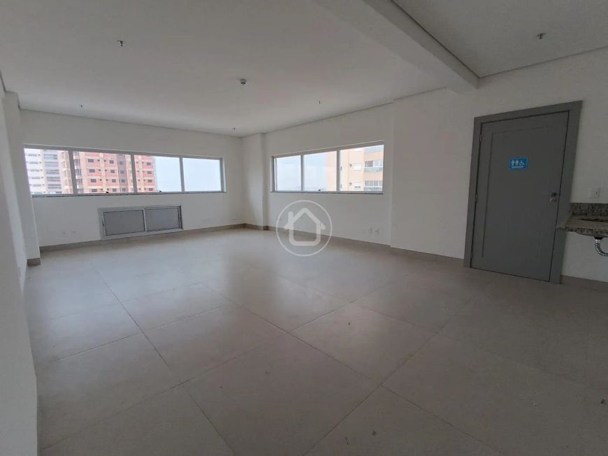 SALA COMERCIAL