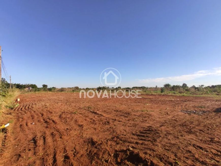 TERRENO PROX. AV 3 BARRAS