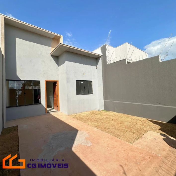 LINDA CASA EM FASE DE FINALIZAÇÃO COM PROJETO DIFERENCIADO