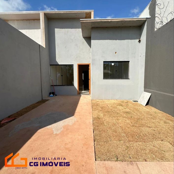 LINDA CASA EM FASE DE FINALIZAÇÃO COM PROJETO DIFERENCIADO