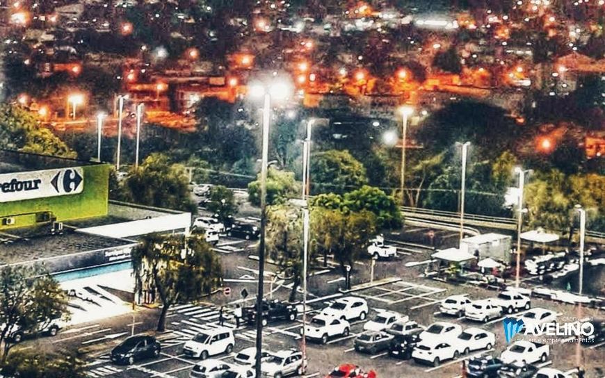 Òtima localização atrás do shopping Campo Grande