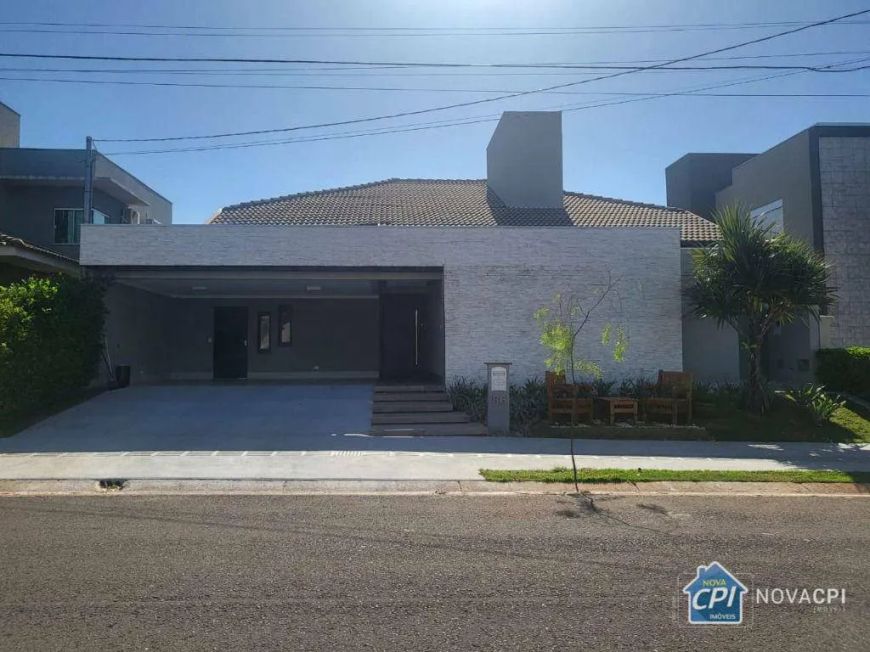 Excelente casa no Residencial Damha II 3 Suítes 3 Vagas Lazer Completo